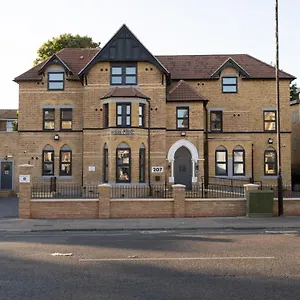 Ξενοδοχείο Dc, Stratford