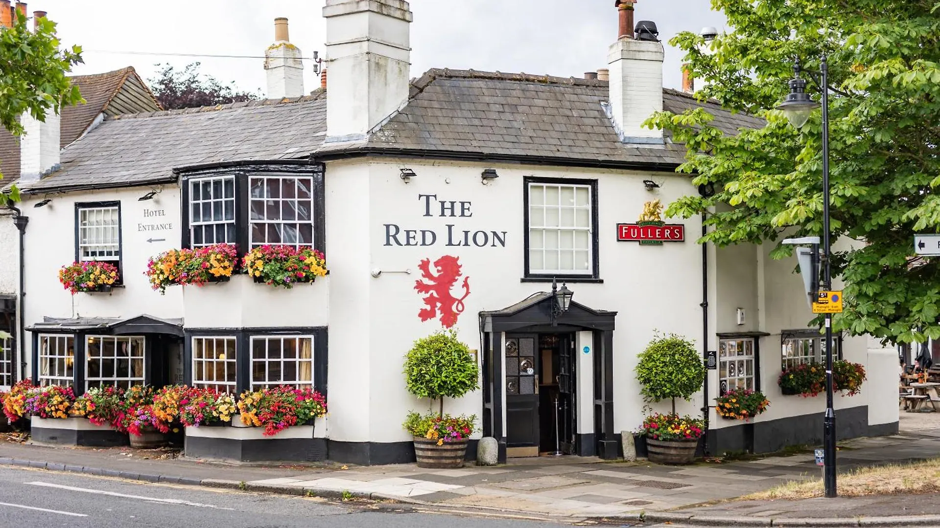 The Red Lion Hotel Hillingdon