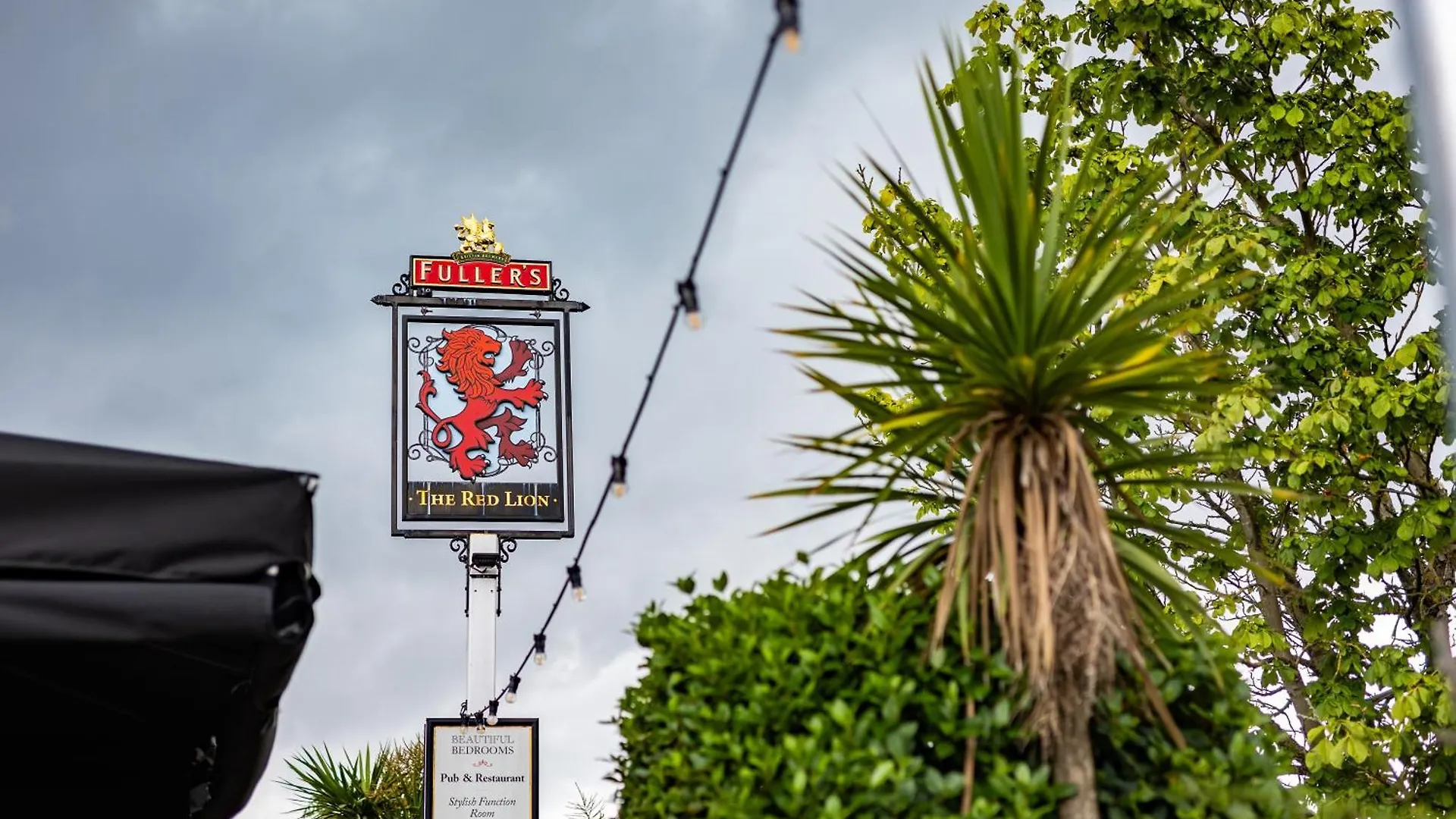 The Red Lion Hotel Hillingdon 3*,  Velká Británie