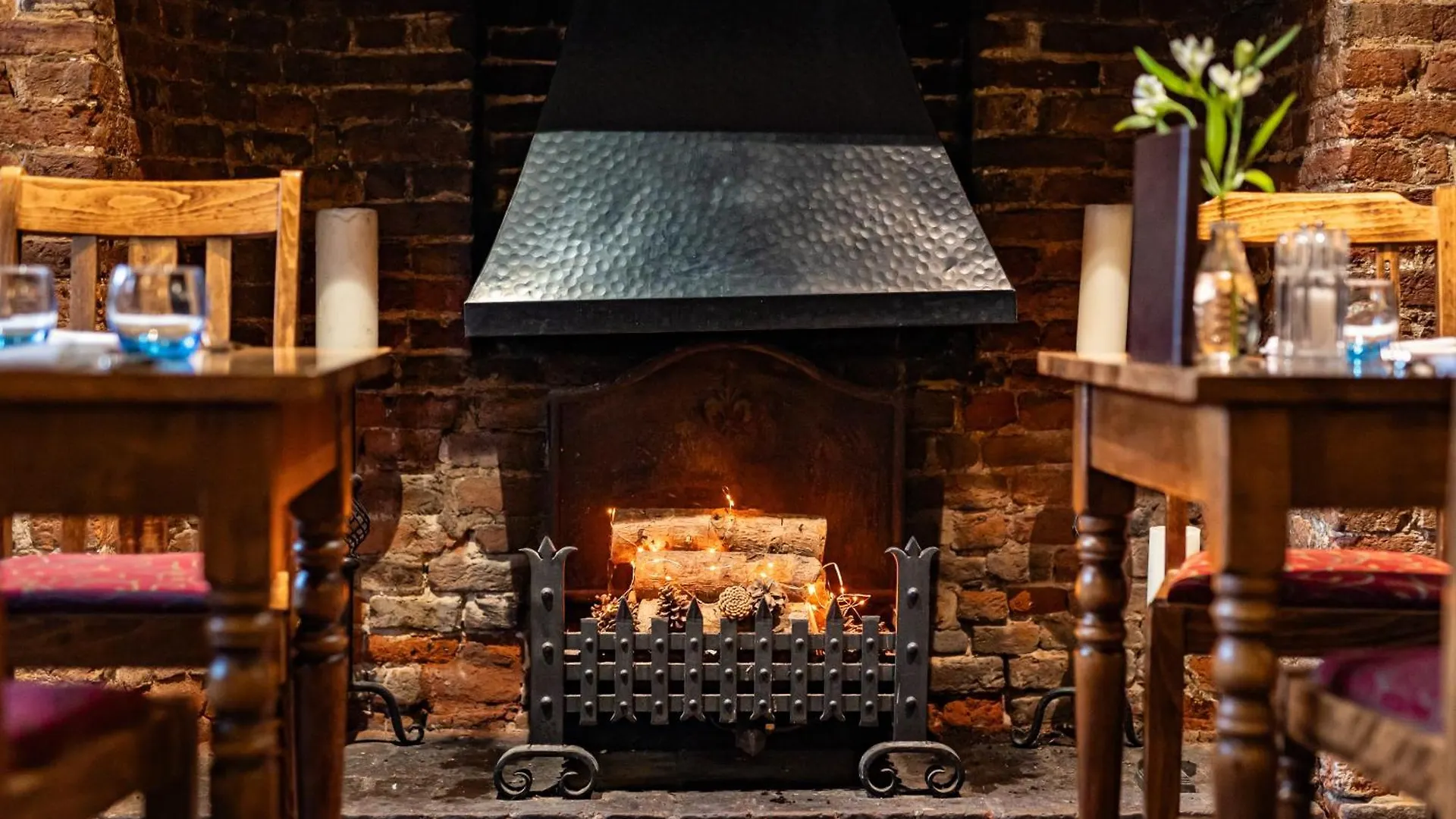The Red Lion Hotel Hillingdon