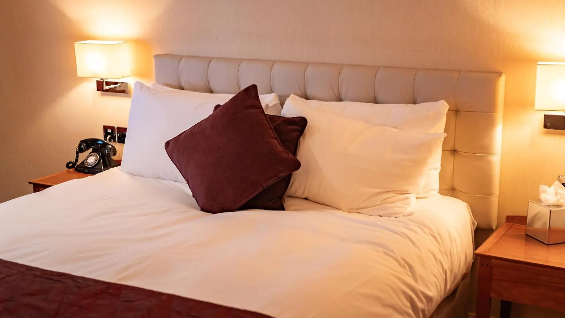 The Red Lion Hotel Hillingdon