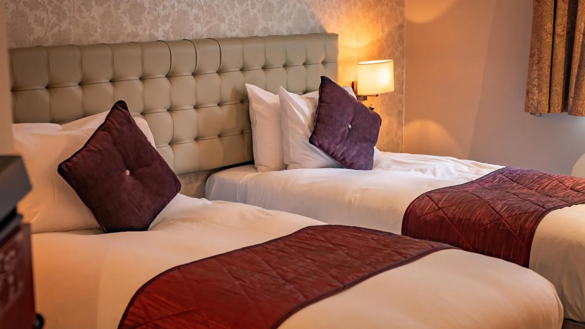 The Red Lion Hotel Hillingdon