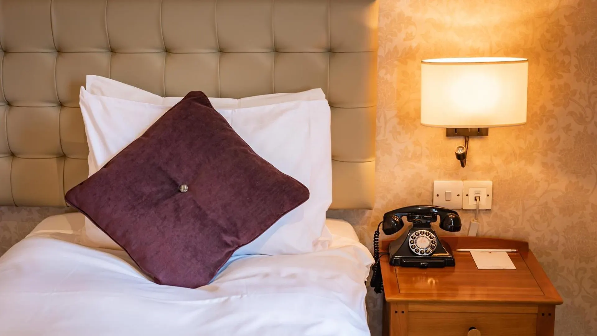 The Red Lion Hotel Hillingdon Velká Británie